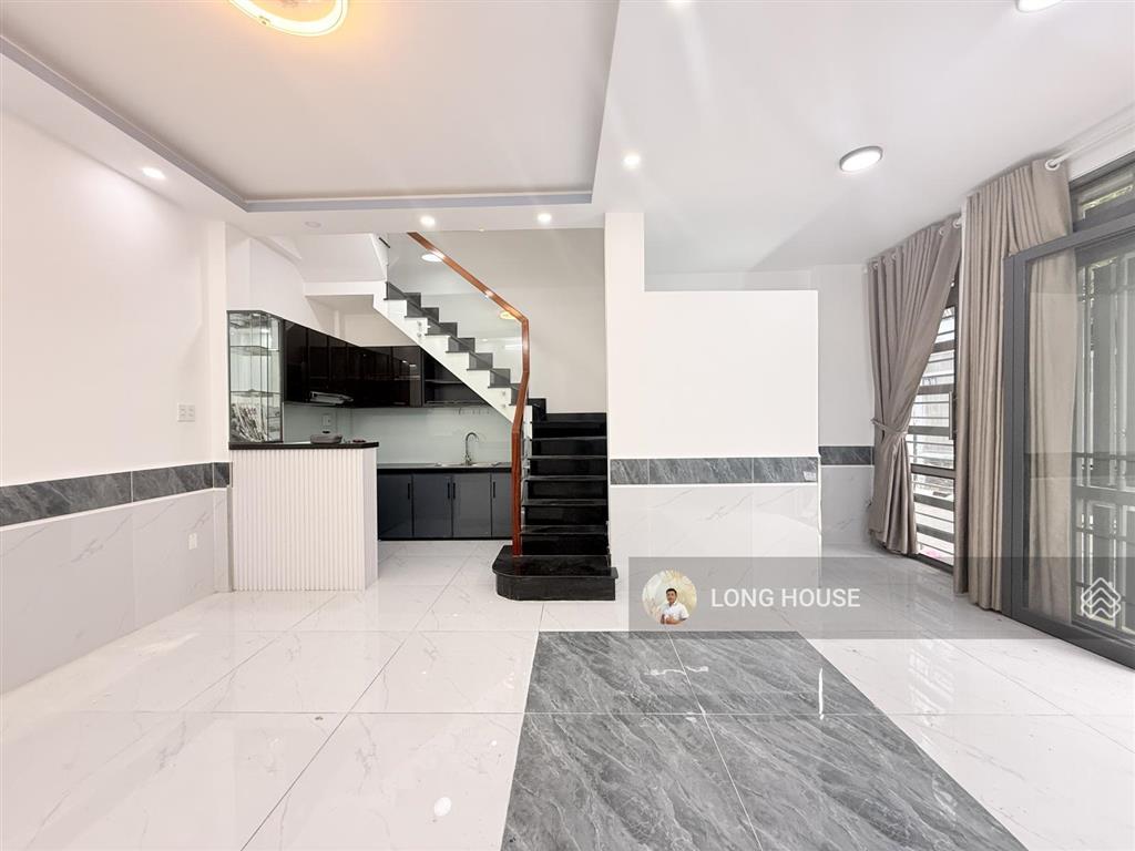 Vip phú nhuận. nhà 5 tầng xây mới  3 phòng master  hẻm oto  oto vào nhà đặng văn ngữ  lê văn sỹ