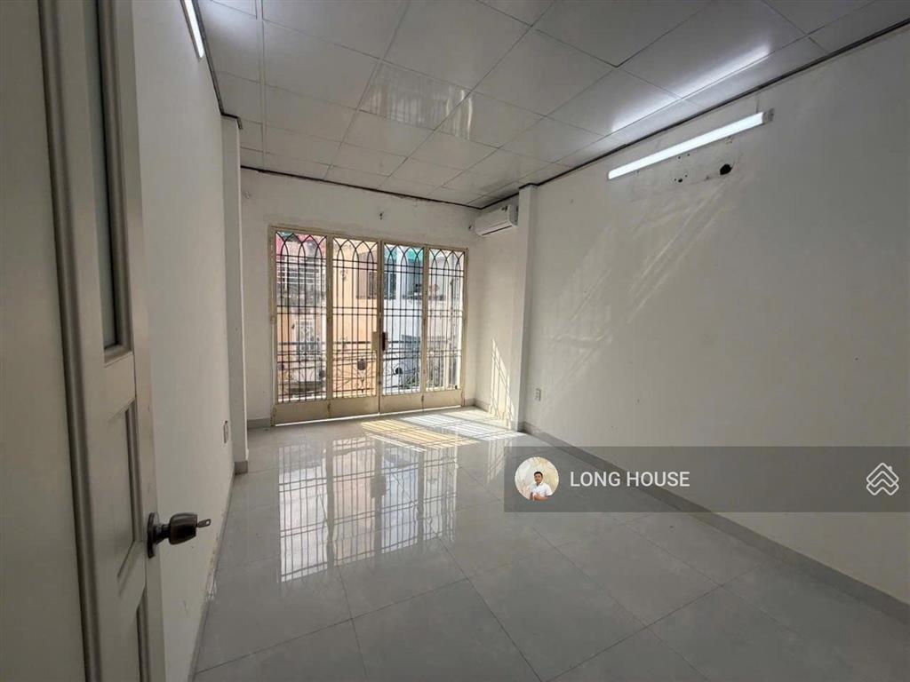 Nhà 45m², 4 phòng ngủ, hẻm oto vừa ở vừa kinh doanh p.5 phú nhuận
