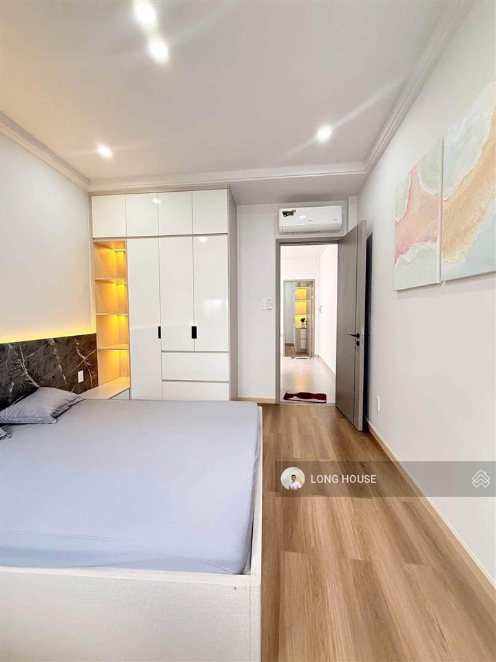 Nhà gần 50m2, gần mặt tiền ngay phố nhậtphạm viết chánh.