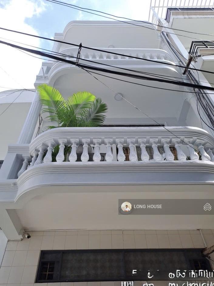 Nhà 4 tầng  khu vip sân bay, hẻm ô tô gần trường sơn