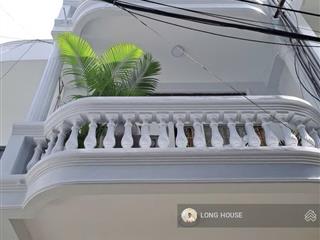 Nhà 4 tầng  khu vip sân bay, hẻm ô tô gần trường sơn