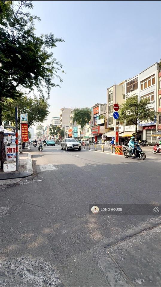 Siêu hiếm  khuôn đất 4.2m x19m, hẻm ô tô  ô tô ngủ nhà  ngay cầu bông  giáp q1