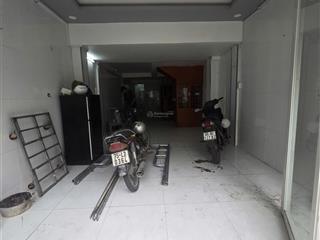 Bán nhà mặt phố ngay chung cư bộ công an, 14,9 tỷ, 50m2, 4pn, 6wc, 3 tầng