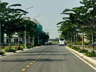 Đất nền sổ sẵn mua bán sang tên công chứng ngay võ văn kiệt diện tích 100m2 giá 2ty3