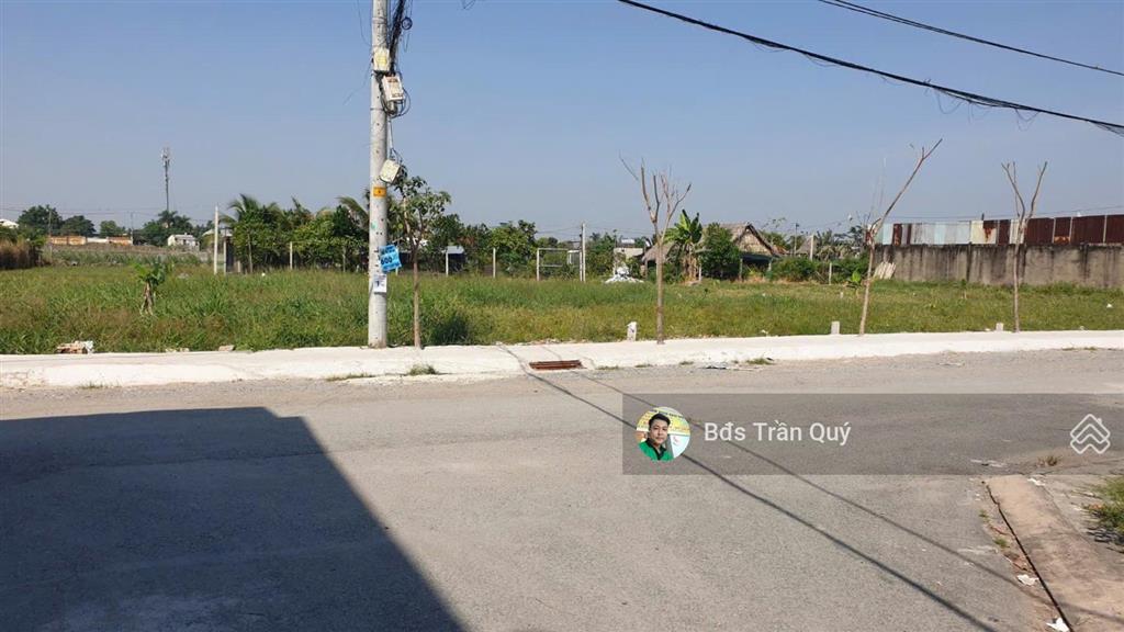 Đất thổ cư mt đường xtt 20 dt 5 x 24m, gần chợ xuân thới thượng