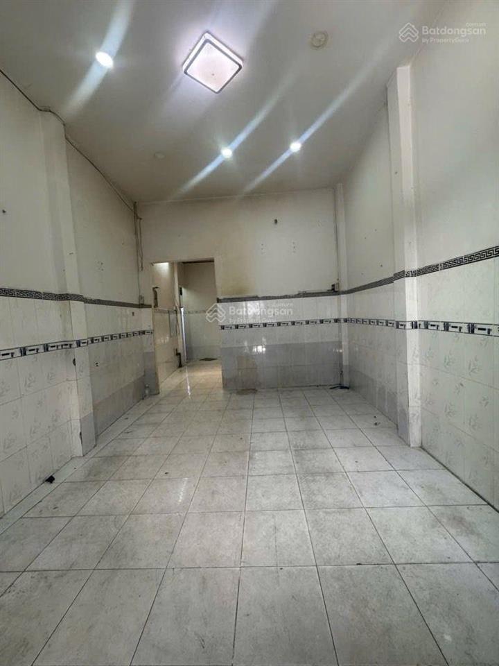Nhà ngon cho gia đình tìm nhà mua để ở hoặc đầu tư giữ tiền  nhà cấp 4, 56m2 giá nhỉnh 4 tỷ