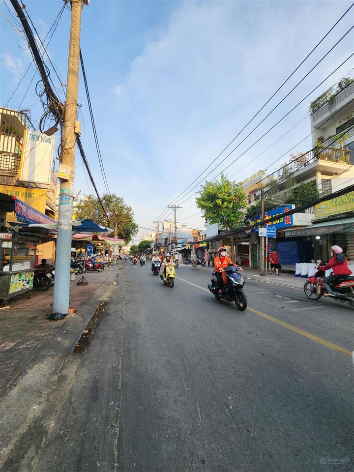 Khu vực kinh doanh nhộn nhịp ngày đêm  khu ẩm thực phú lâm quận 6, 5.25 tỷ thương lượng