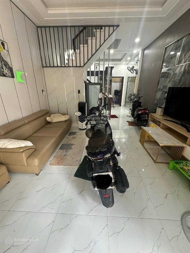 Khu vực kinh doanh nhộn nhịp ngày đêm  khu ẩm thực phú lâm quận 6, 5.25 tỷ thương lượng