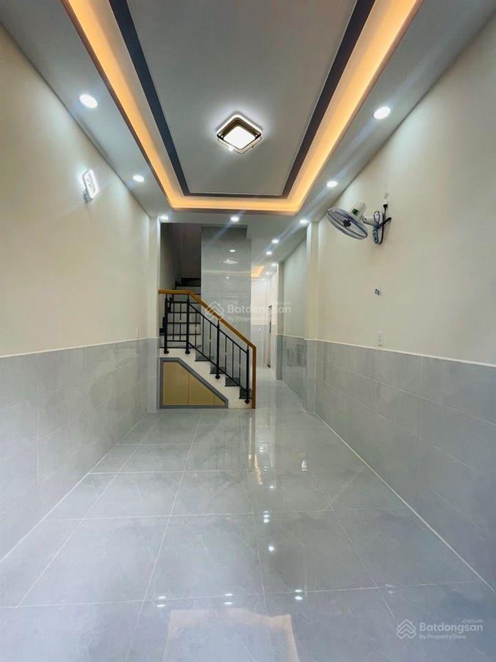 Anh chị đang tìm nhà cho gia đình chuyển đi xem tin này là có duyên  nhỉnh 4 tỷ có thể vào ở ngay