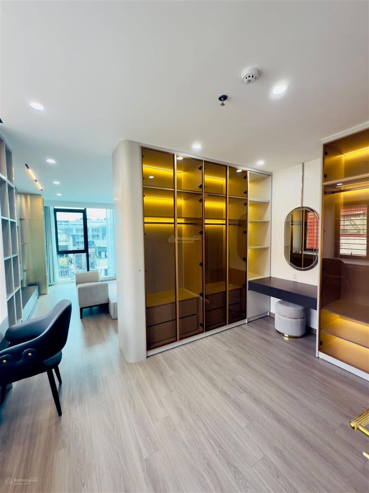 Chính chủ cần bán nhà thái hà 65m2  mặt tiền 5,6m  giá thiện chí
