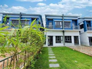 Bán nhà oasis city sân dài 7m, 1,65 tỷ, 80m2 đất, bến cát, bình dương