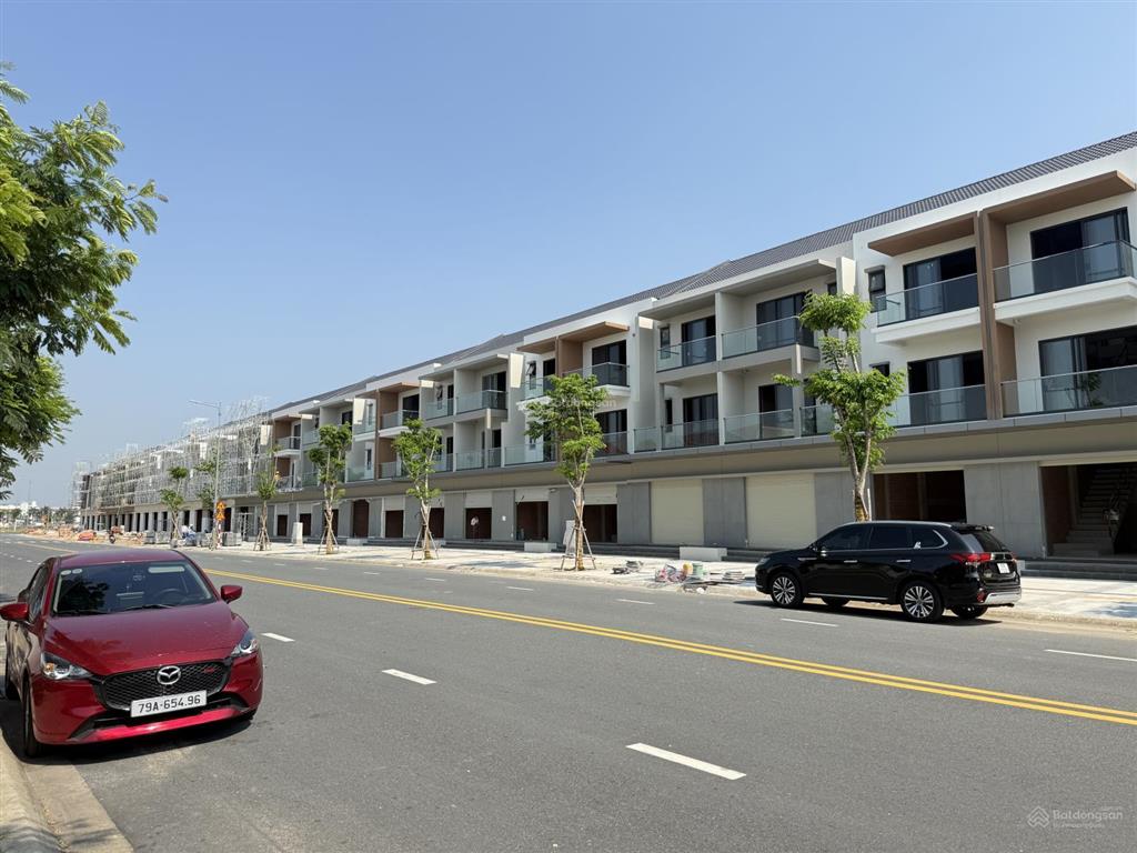 Nhà phố 3 tầng giá f0 từ vsip group  tt20% kí hđmb