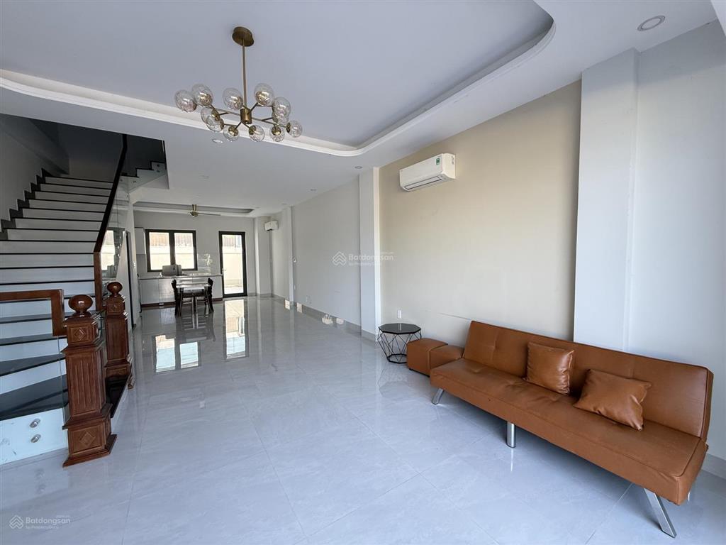 Bán gấp shophouse 4pn, hoàn thiện full nội thất cho thuê 16tr