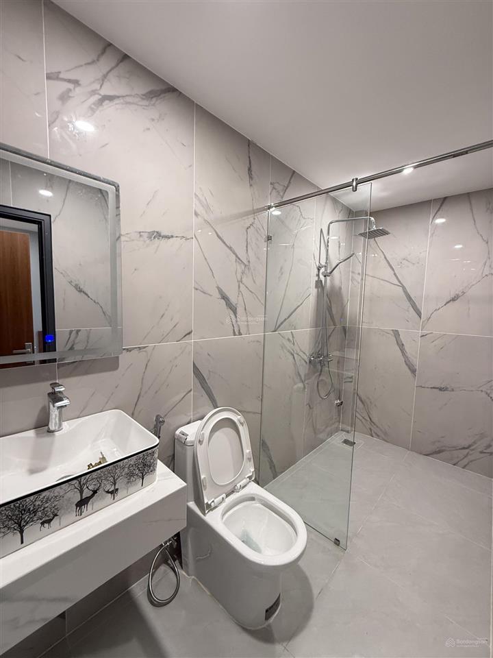 Bán gấp shophouse 4pn, hoàn thiện full nội thất cho thuê 16tr