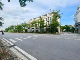 Hiếm, lô góc, 3 mặt, shophouse, eastern park, thạch bàn, lb, dt 194m2, 5t, mt 30m, giá 60 tỷ 5