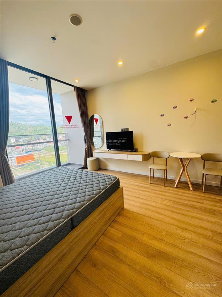 Quá rẻ view trường qte singapo đã có nội thất và khách thuê giá 1,550 bao 5% dt 29m2