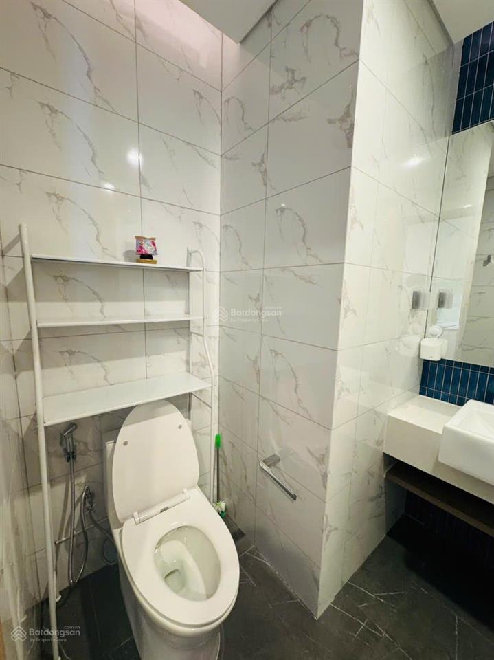 Quá rẻ view trường qte singapo đã có nội thất và khách thuê giá 1,550 bao 5% dt 29m2