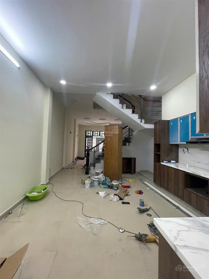 Cần chuyển nơi sinh sống bán nhà bình lợi  bình thạnh 5x20m 4 tầng kiên cố đường 12m chỉ 13.5 tỷ