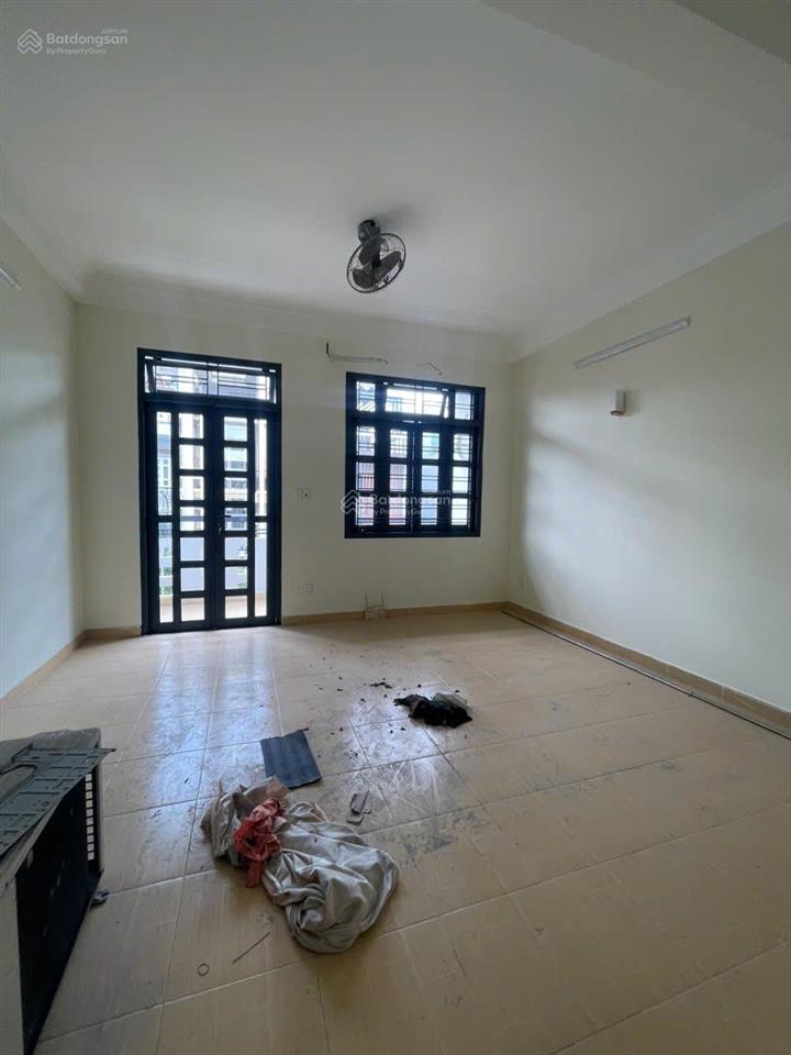 Cần chuyển nơi sinh sống bán nhà bình lợi  bình thạnh 5x20m 4 tầng kiên cố đường 12m chỉ 13.5 tỷ