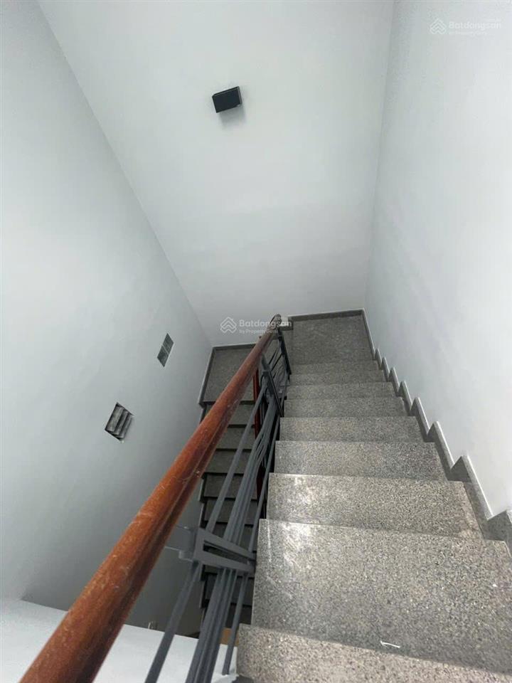 Cần chuyển nơi sinh sống bán nhà bình lợi  bình thạnh 5x20m 4 tầng kiên cố đường 12m chỉ 13.5 tỷ