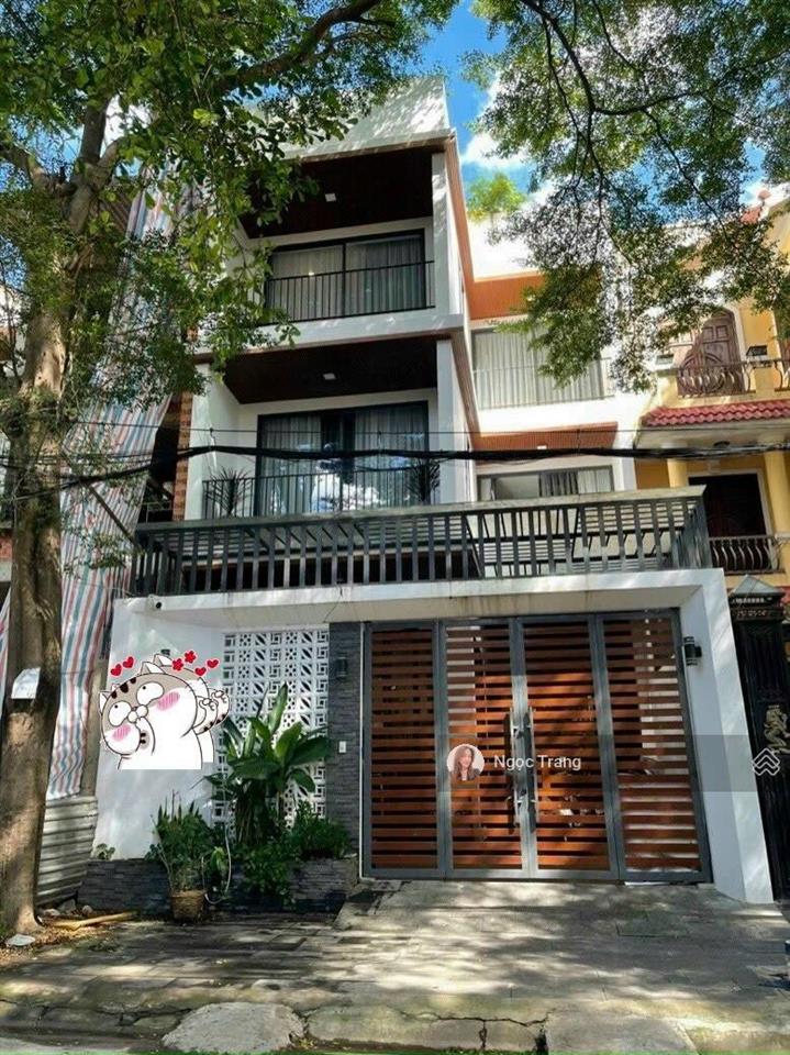 Nhà mới 100% vào ở ngay 4 tầng 4,5x15m  đường 12 xe hơi ngủ trong nhà đặng thùy trâm  đh văn lang