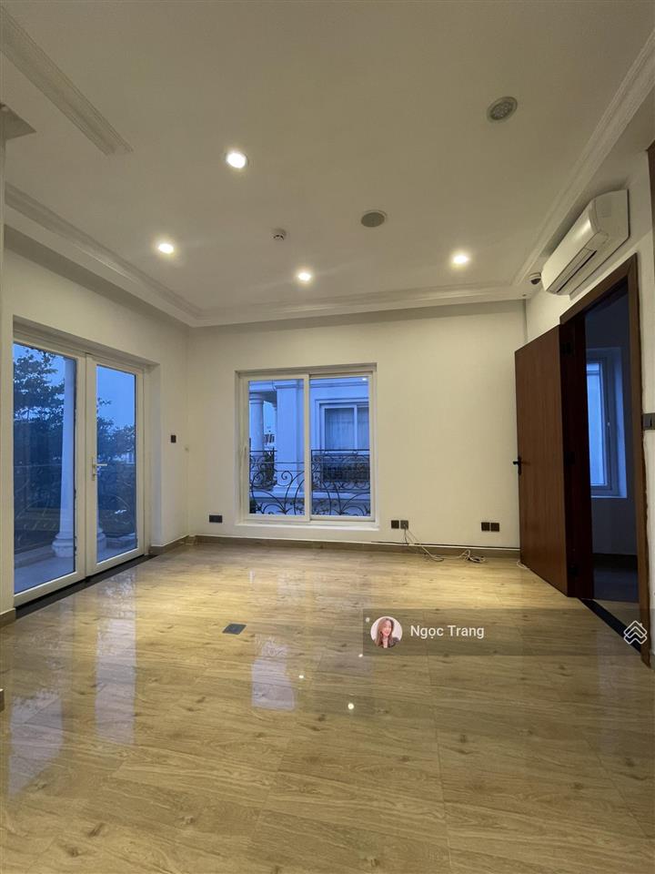 Giá tốt hiếm có! siêu phẩm biệt thự ven sông bình thạnh  không gian sống đẳng cấp 7x24m 4 tầng