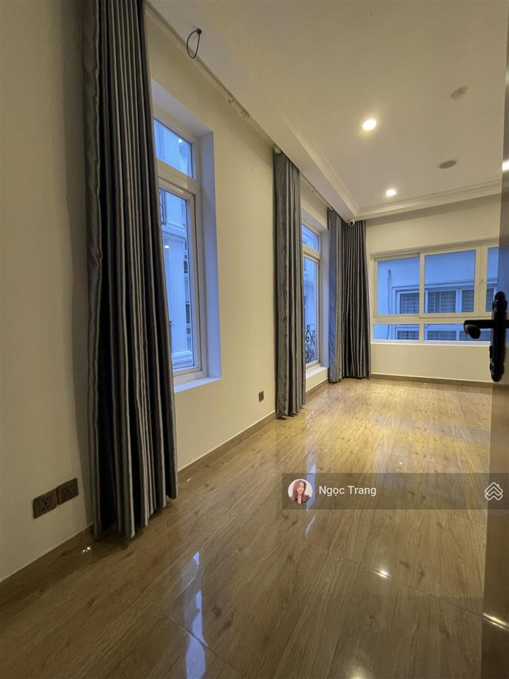 Giá tốt hiếm có! siêu phẩm biệt thự ven sông bình thạnh  không gian sống đẳng cấp 7x24m 4 tầng