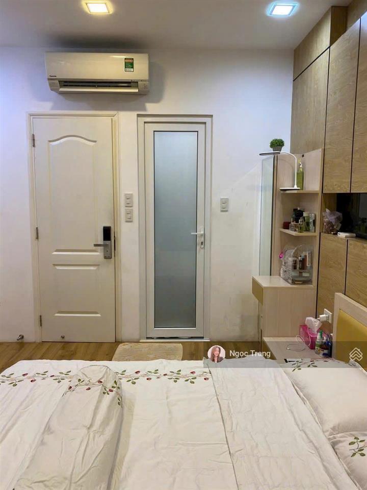 Hàng hiếm xe hơi bình lợi  đặng thùy trâm (4x15m) 4 tầng kiên cố đối diện công viên cực thoáng mát
