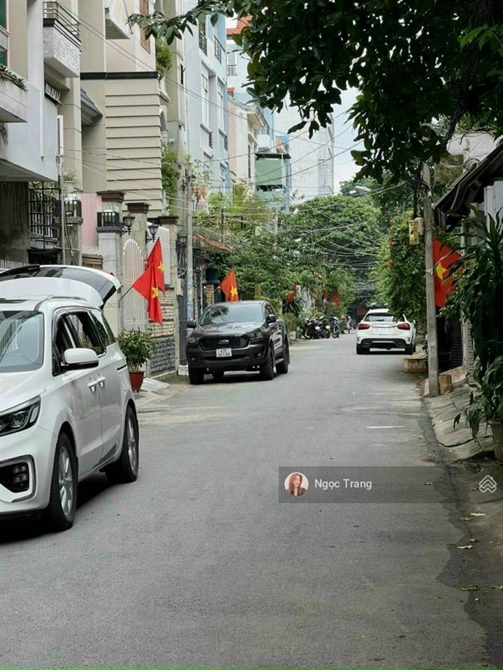 Chủ cần nhượng lại lô đất xây cao 7tầng kiên cố 4.2 x 17m (công nhận đủ 69m²) ngay dương quảng hàm