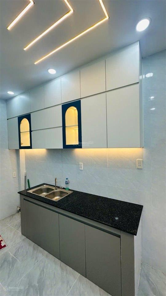 Bán nr 2pn, 2wc, 3,88 tỷ ở đường số 2, p hạnh thông, hcm, view đẹp