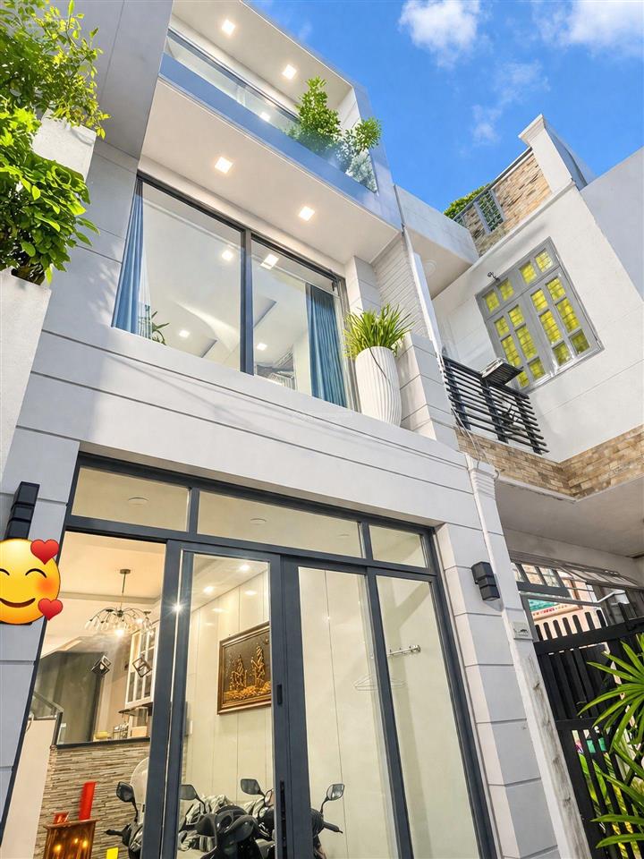 Bán nr tại đường số 8, gò vấp, giá siêu hời 5,2 tỷ, 33m2, 3pn, 3wc