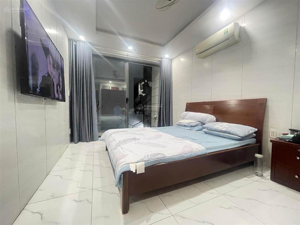 Bán nr tại đường số 8, gò vấp, giá siêu hời 5,2 tỷ, 33m2, 3pn, 3wc