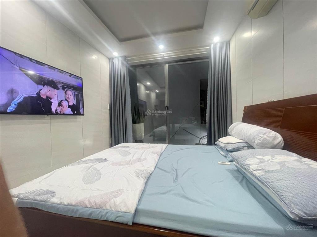 Bán nr tại đường số 8, gò vấp, giá siêu hời 5,2 tỷ, 33m2, 3pn, 3wc