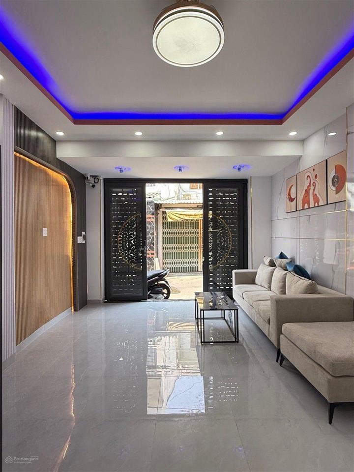 Bán nr 2pn, 2wc ở số 6, hạnh thông, 4,8 tỷ, 31m2 siêu hot, đầy đủ tiện ích