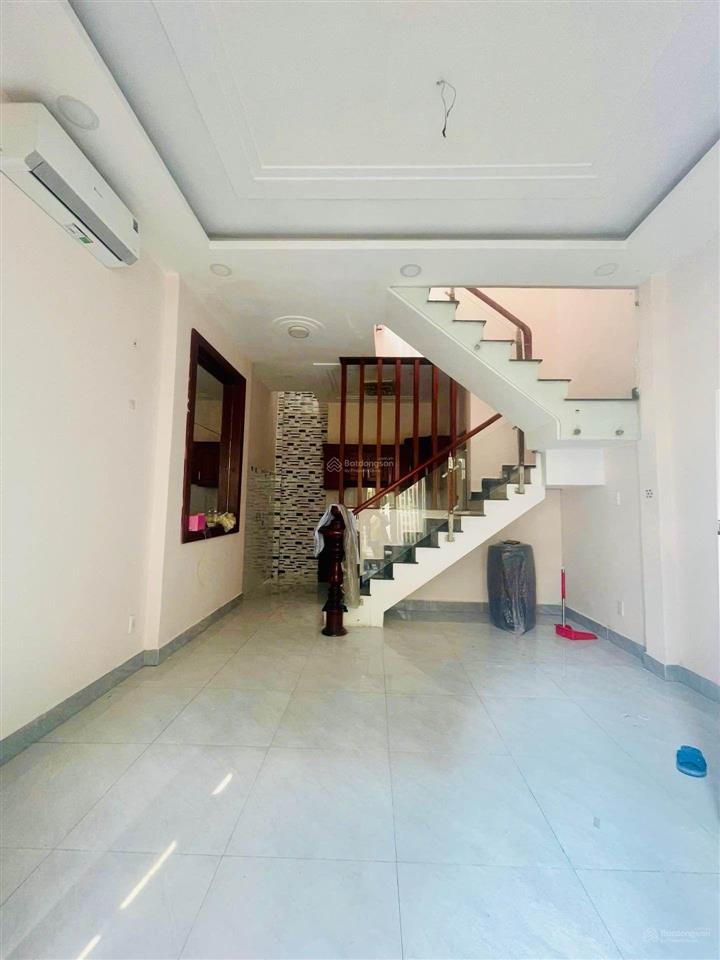 Bán nr view đẹp tại số 19, thông tây hội, 3,95 tỷ, 28,6m2