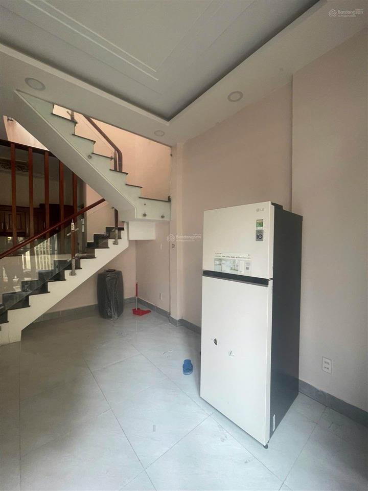 Bán nr view đẹp tại số 19, thông tây hội, 3,95 tỷ, 28,6m2
