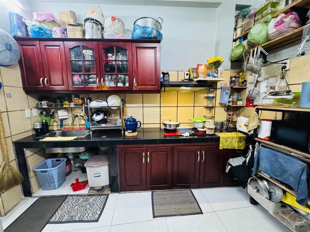 Bán nhà riêng tại nguyễn văn nghi, 6,1 tỷ, 38m2, 4pn 3wc, chính chủ hàng hiếm