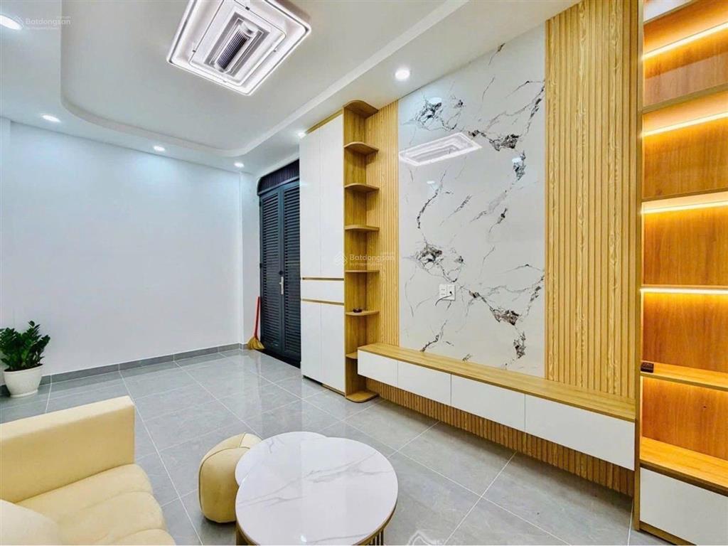 Bán nhà riêng 33m2 giá siêu hời 4,65 tỷ tại đường 2, p hạnh thông, q.gò vấp, tp.hcm
