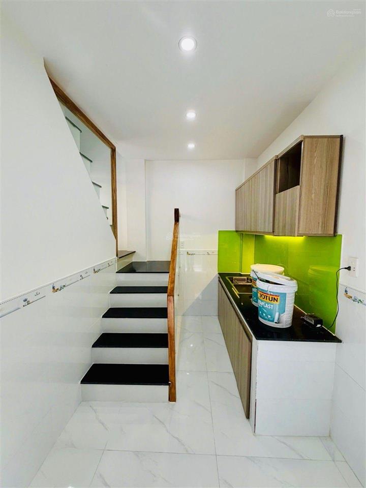 Bán nr tại nguyễn thái sơn, 4,5 tỷ, 24m2, view đẹp, tiện ích nhiều