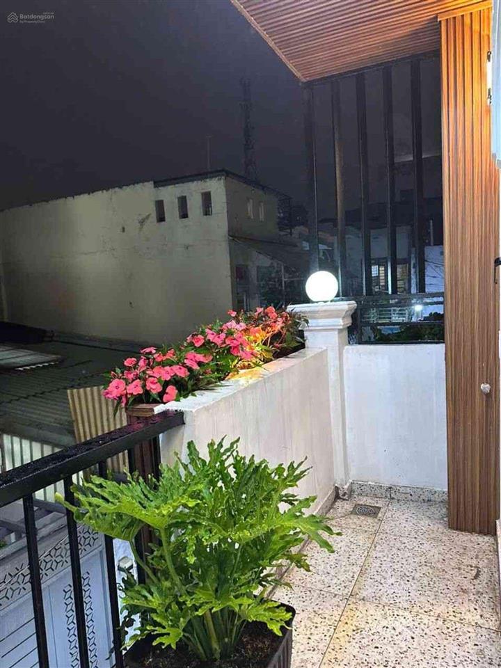 Bán nr tại quang trung, 4,38 tỷ, 30,3m2, 3pn, 2wc, mặt tiền đẹp