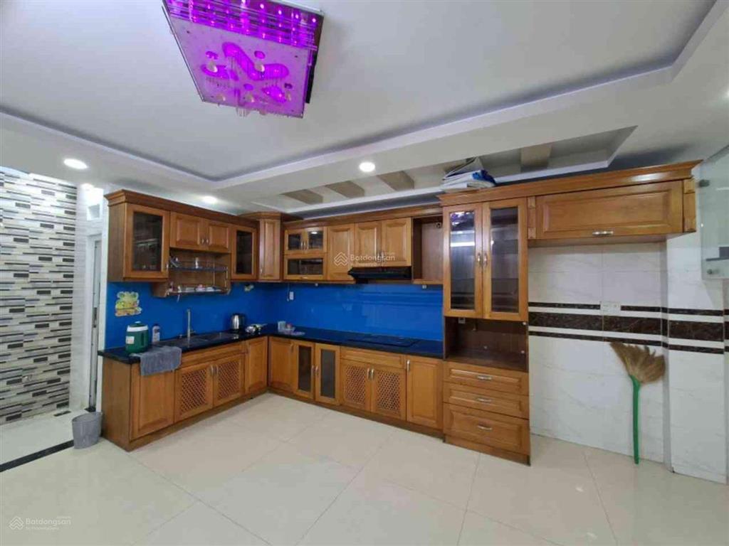 Nhà 5 tầng bê tông cốt thép 84m (4x21) hẻm xe hơi 7m thông phan huy ích, p.12 gò vấp