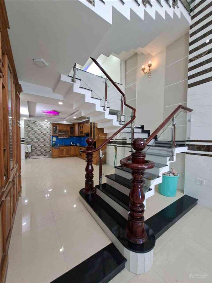 Nhà 5 tầng bê tông cốt thép 84m (4x21) hẻm xe hơi 7m thông phan huy ích, p.12 gò vấp