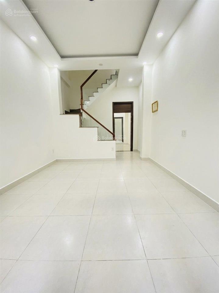 Nhà 4 tầng đường nguyễn sỹ sách hẻm ô tô tránh 5pn gần nhà ga kt3 pháp lý chuẩn