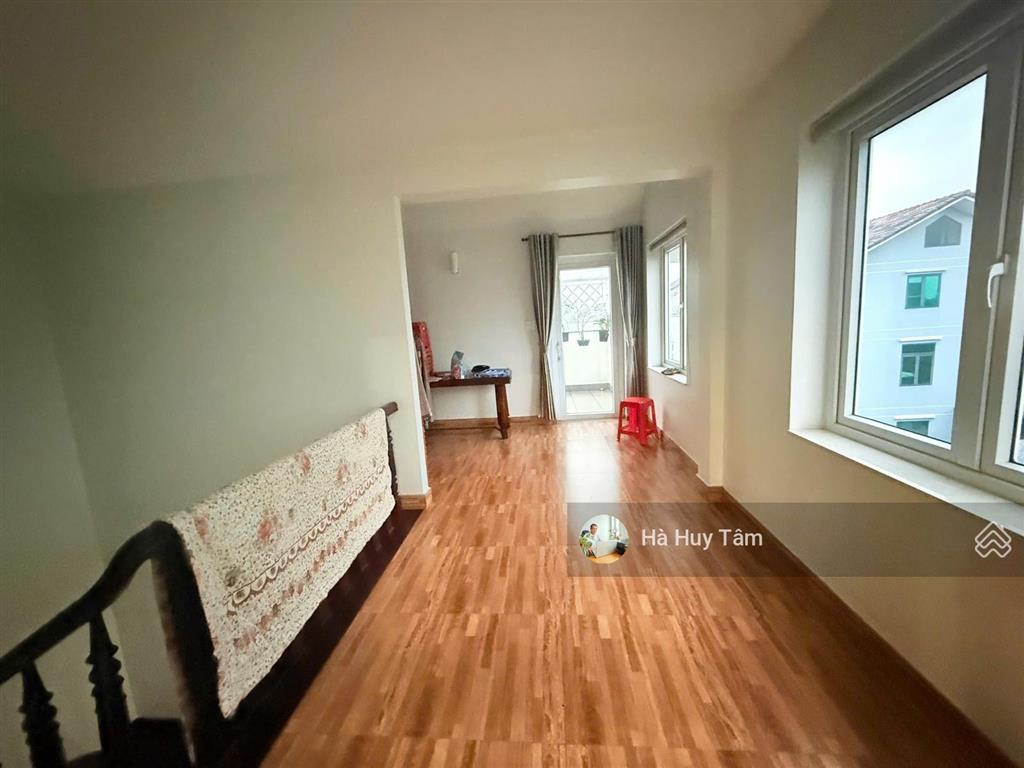 Bán biệt thự mặt tiền đường 16m kdc gia hòa quận 9. 140m2 4 tầng 20 tỷ