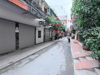 Nhà cổ nhuế gần đh mỏ  nhà cổ nhuế  gần đh mỏ  phân lô  ô tô  2 thoáng