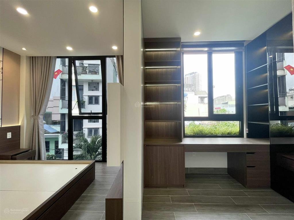 Nhà mặt tiền 2 mặt thoáng  ngang 6.5m  4 tầng  gara ô tô  chỉ 9.3 tỷ
