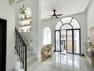 Nhà hồ học lãm  dt 5x15m, 2 tầng mới đẹp, nhỉnh 4 tỷ
