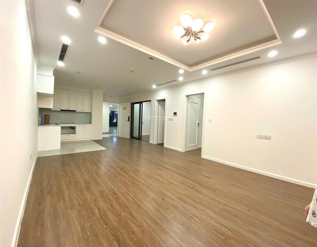 Giá tốt  bán nhanh căn 2 ngủ/82m2 sunshine riverside view cầu nhật tân, sông hồng.  0966 286 ***