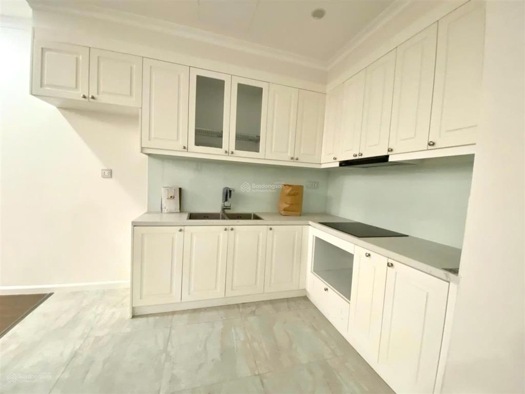 Giá tốt  bán nhanh căn 2 ngủ/82m2 sunshine riverside view cầu nhật tân, sông hồng.  0966 286 ***