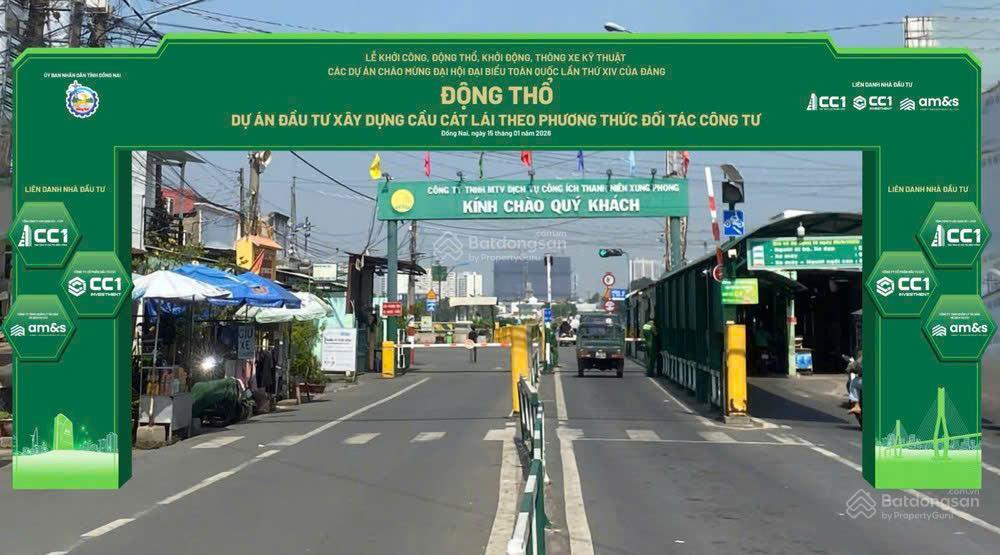 Bán căn duplex tầng cao, view q1, chênh giá tốt, thanh toán theo tiến độ hđmb, hỗ trợ vay ngân hàng